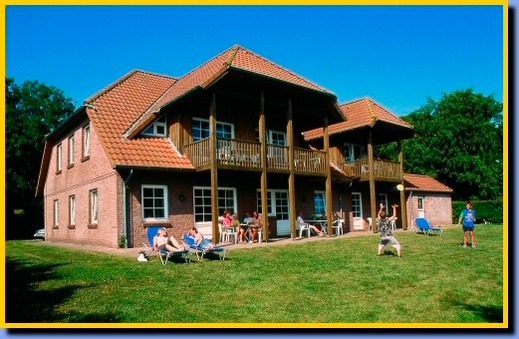 "Ferienhof Rießen"  Rotes Haus Nr. Ferienwohnung an der Ostsee
