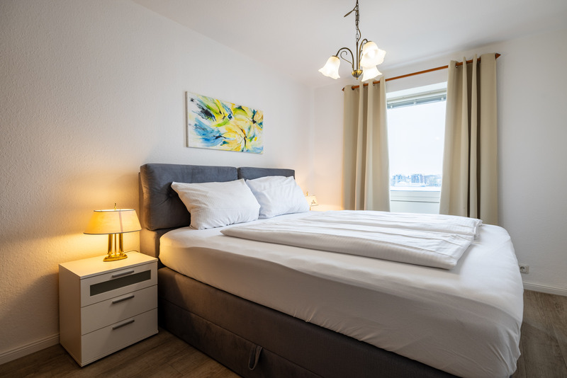 Foto 1 Ferienwohnung Ostfriesland Wilhelmshaven Exklusive Ferienwohnung am Südstrand mit Meerblick & Balkon | Wohnung 10 (Objekt 60558) buchen