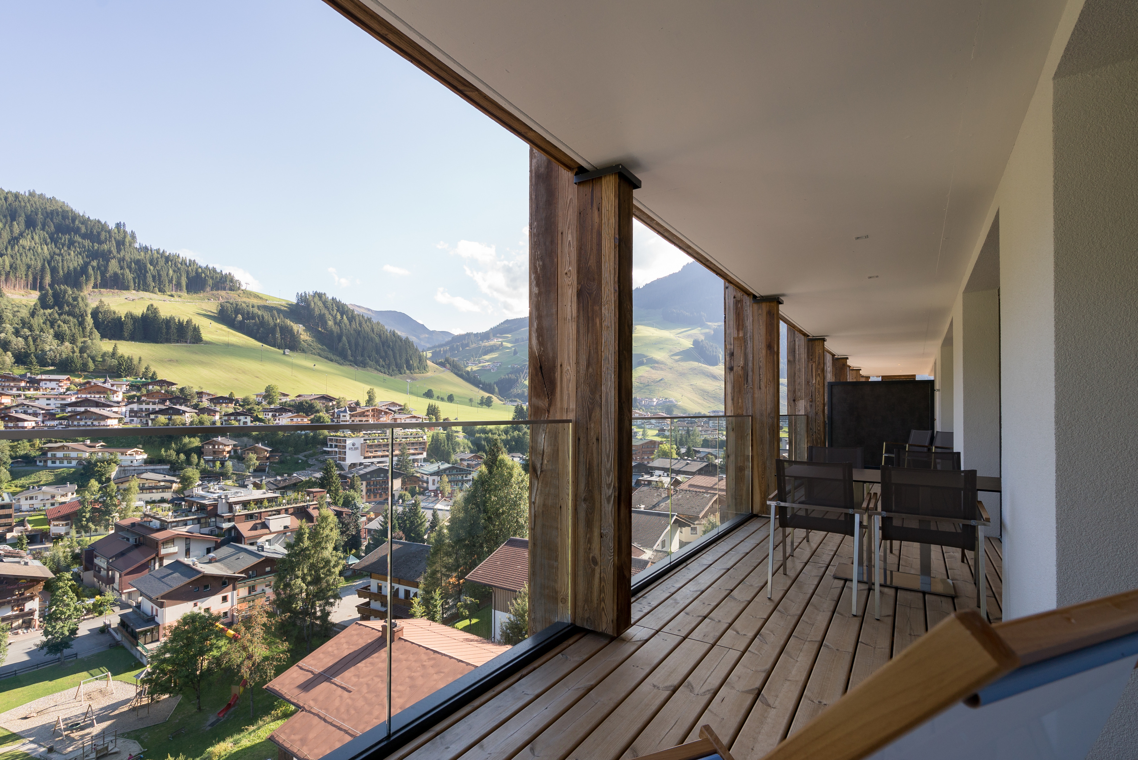 Adler Resort - 4 Raum Deluxe Appartement Ferienwohnung in Österreich