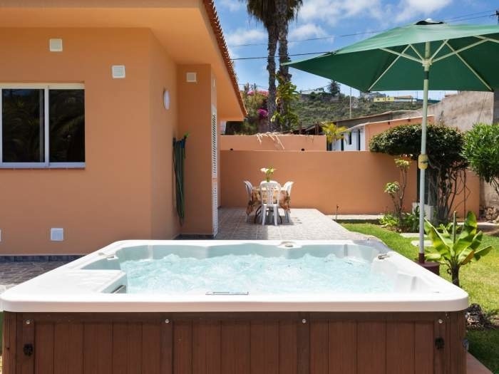 Bungalow mit Pool - F4042 Ferienhaus in Icod de los Vinos