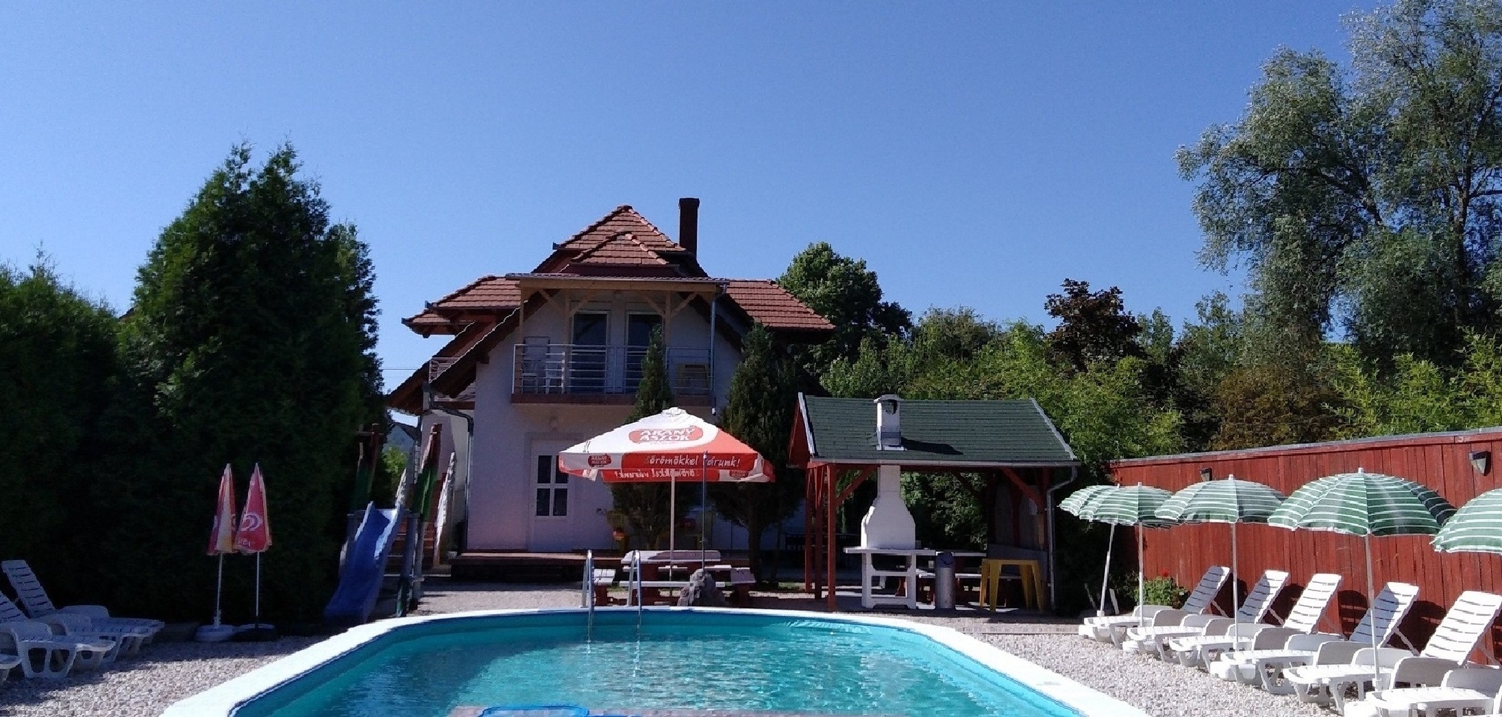 Ferienwohnung mit Pool für 2 Personen Ferienwohnung in Balatonmáriafürdo