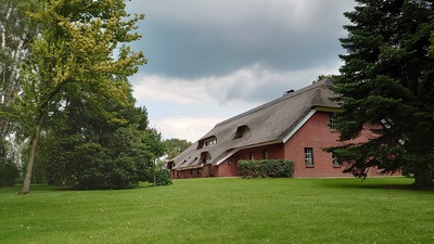 Foto 1 Ferienwohnung Ostfriesland Aurich & Umgebung De Tuun - Landhaus Lübbertsfehn (Objekt 131) buchen