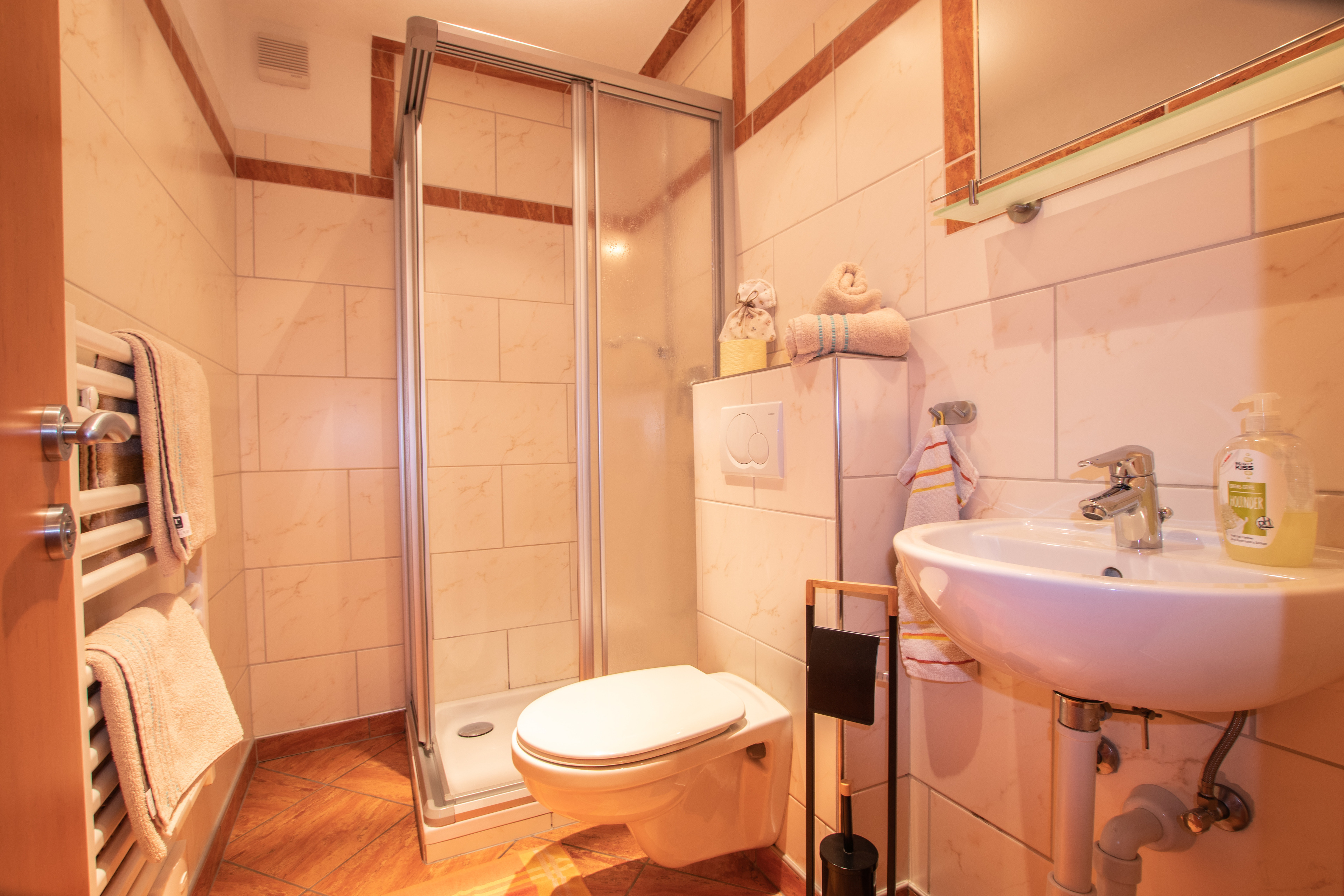 Ferienwohnung bis 4 Personen in Traumlage mit Kaiserblick by FeWo-Plan (WILD190) — Foto 8