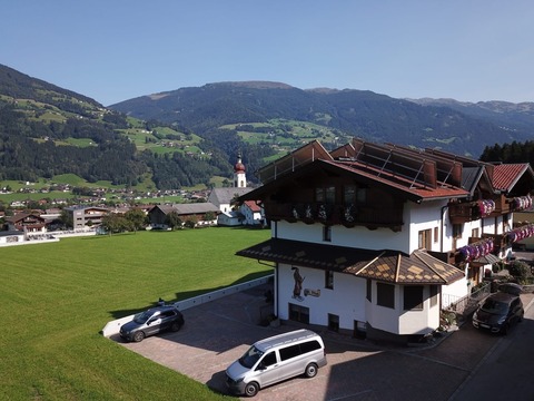 Appartement "FAMILIENNEST" 1