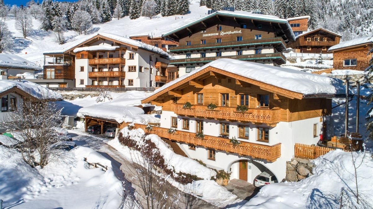 Bachgut Luxus Suite B – Bild 1