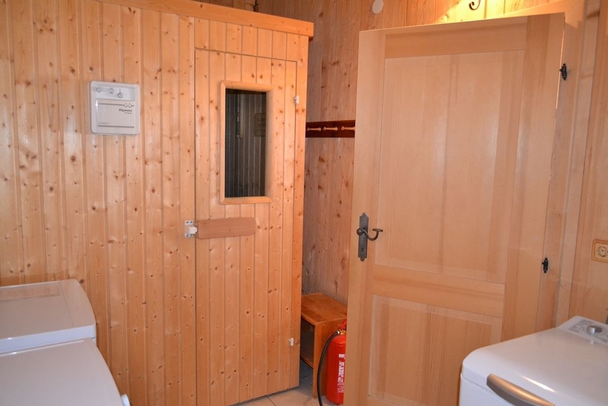 Urgemütliche Lennkhütte by FeWo-Plan – Bild 15