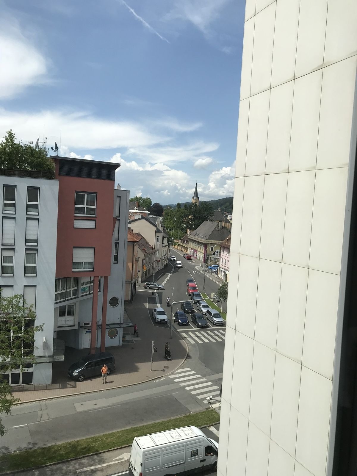 Moderne Innenstadtwohnung Klagenfurt — Foto 24