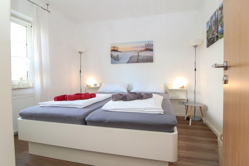 Foto 10 Ferienwohnung Ostfriesland Krummhörn & Umgebung Seebär (Objekt 88244) Reise