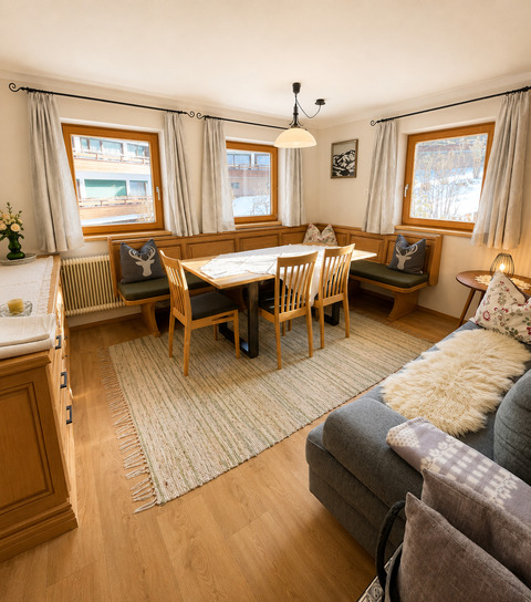 Chalet bis 10 Personen – 300m zum Lift Ski Juwel Wildschönau Alpbachtal (WILD165) 1