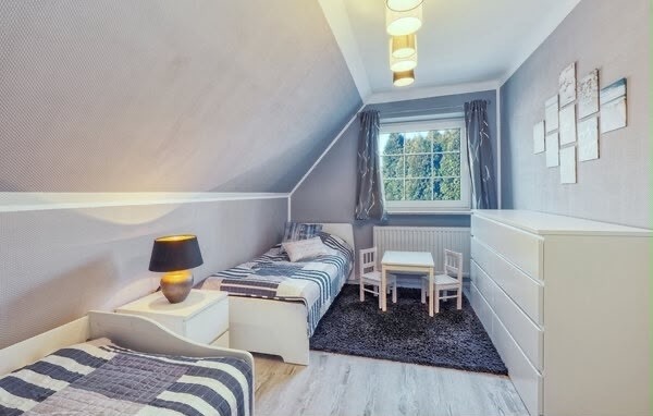 Ferienhaus ELBNEST direkt am Elbstrand, ideale Nähe zur Weltstadt Hamburg – Bild 10