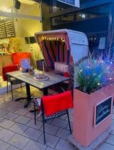 "Frau im Hier & Jetzt"