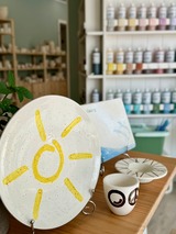 Die Sonne geht auf: Keramik-Mal-Workshop